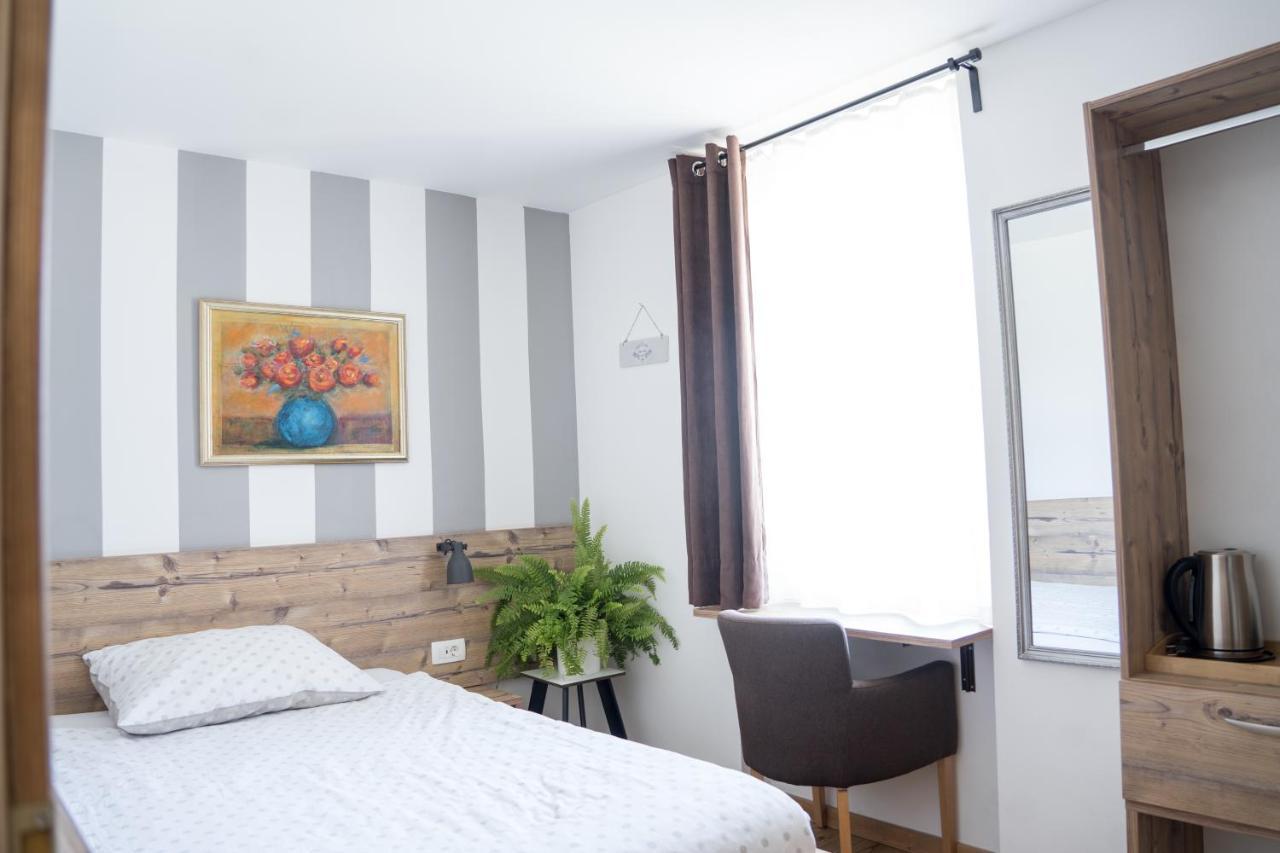 Hisa Poljana Rooms Prevalje Buitenkant foto