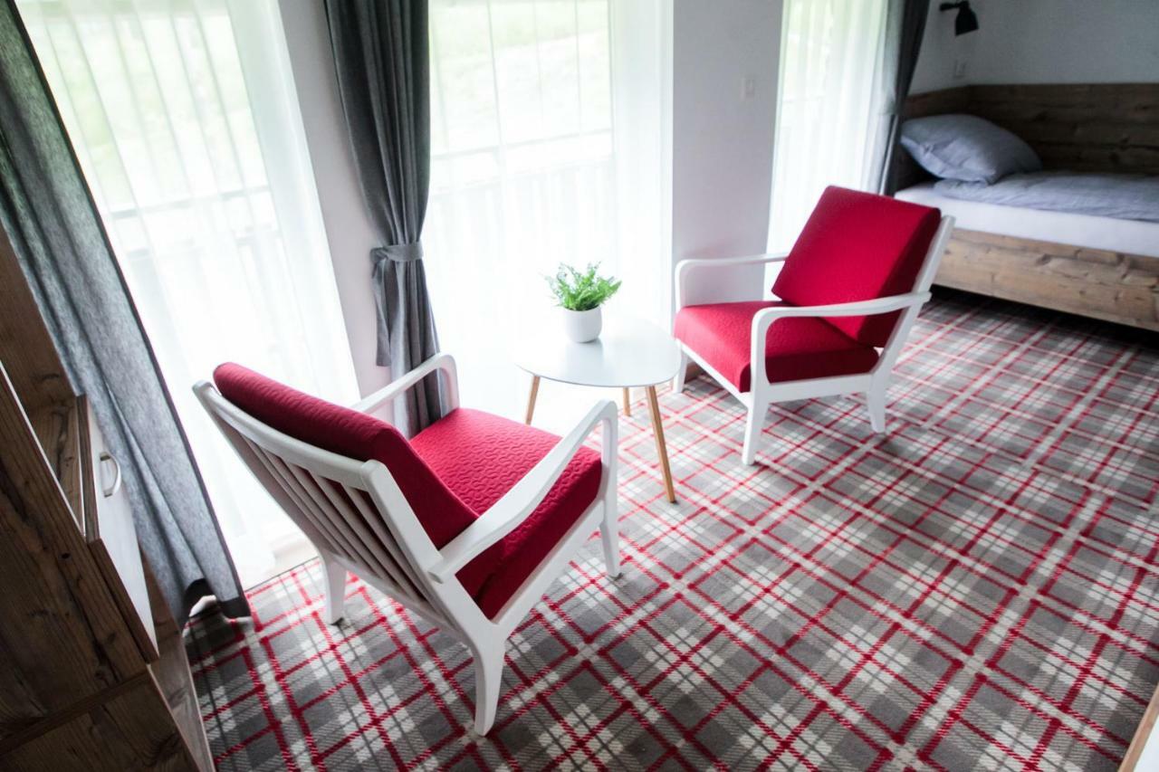 Hisa Poljana Rooms Prevalje Buitenkant foto